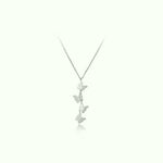 Necklace with Butterflies - Vignette | Esprit Papillon