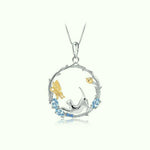 Butterfly and Cat Topaz Necklace - Vignette | Esprit Papillon