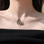 Women's Amethyst Butterfly Necklace - Vignette | Esprit Papillon