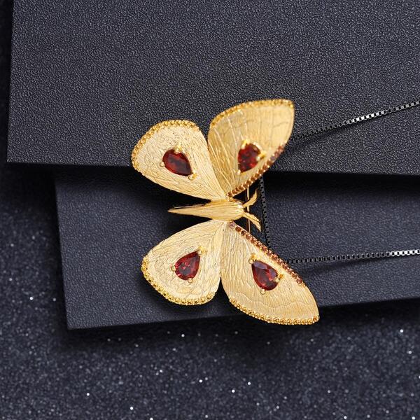 Collier Papillon Grenat Or