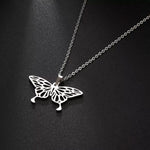 Origami Butterfly Necklace - Vignette | Esprit Papillon