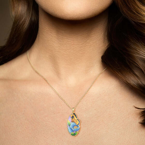 Médaillon Femme Papillon